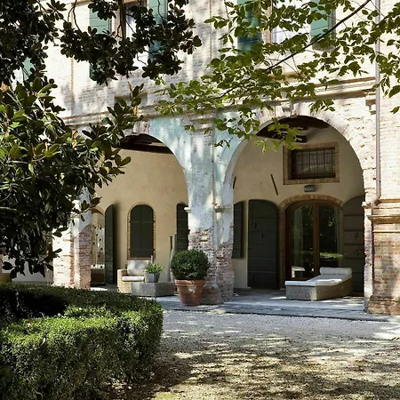 Moro Lin Design Apart Otel Mestre